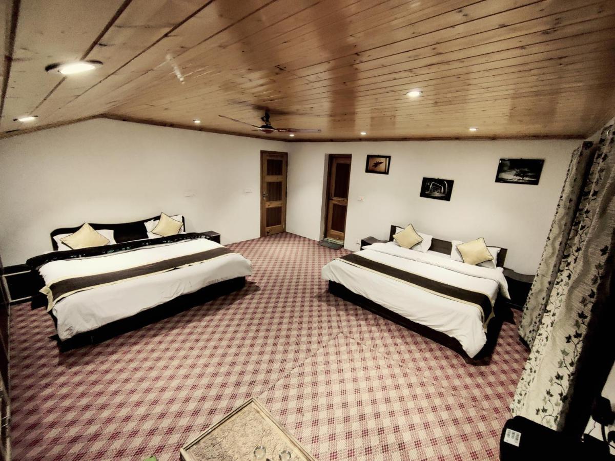 Sheesha Residency Hotell Srīnagar Eksteriør bilde
